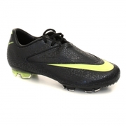 Футбольная форма, футбольные мячи, детские футбольные бутсы купить