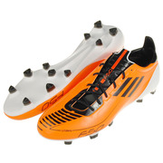 Футбольная форма, футбольные мячи, футбольная экипировка в Киеве