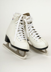 Фигурные коньки Teku размер 32 б/у