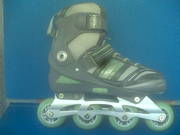б/у роликовые раздвижные коньки